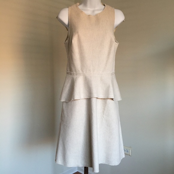 Banana Republic Canvas Peplum Dress Size 4 Tall - Picture 1 of 8